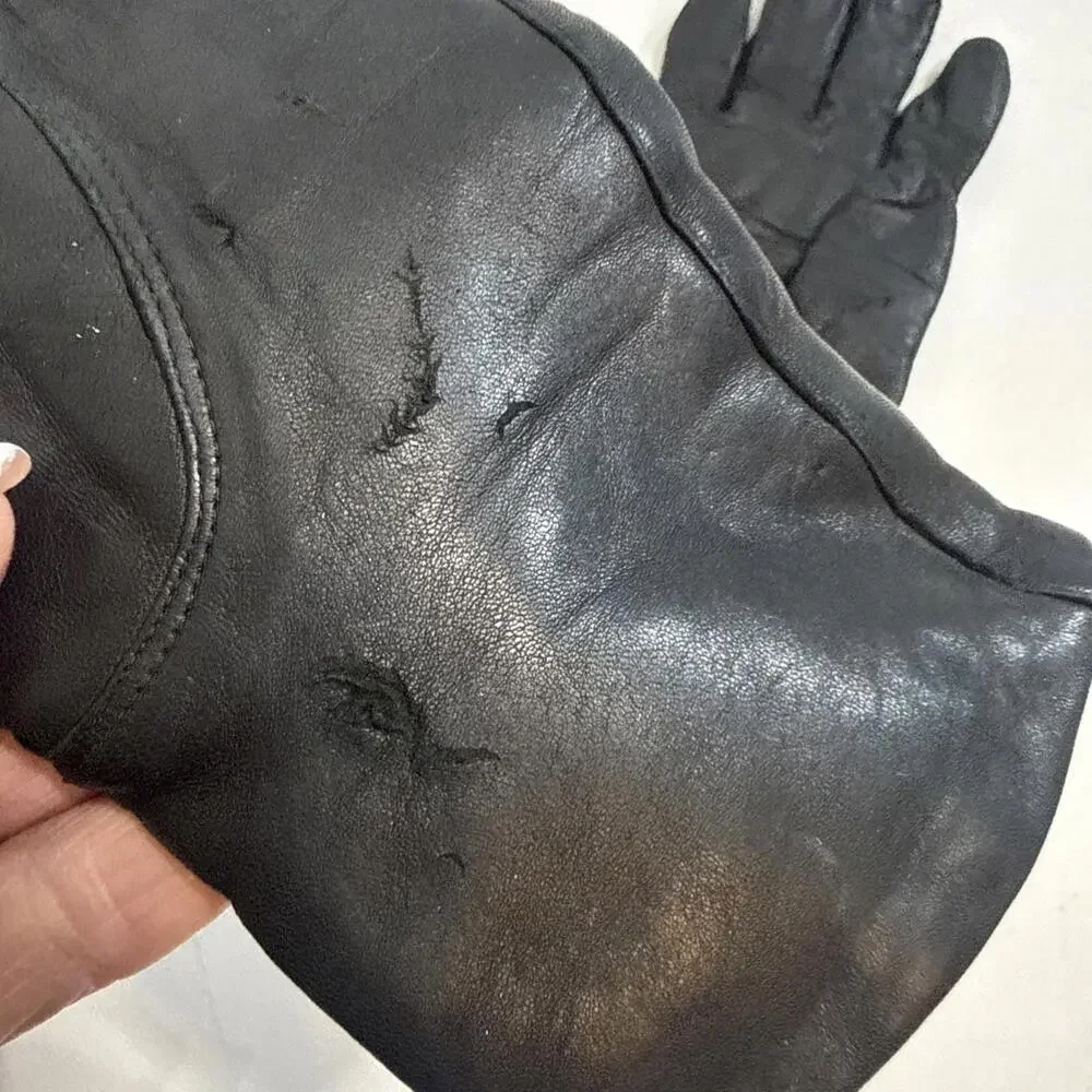 Macy’s Italian Black Vintage Leather Gloves Rabbit-Lined Gloves Women's Size 6.5